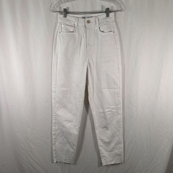 Zara Jeans Womens 2 White Denim High Rise Pockets Button Zip Cut Off 100% Cotton - Picture 1 of 11